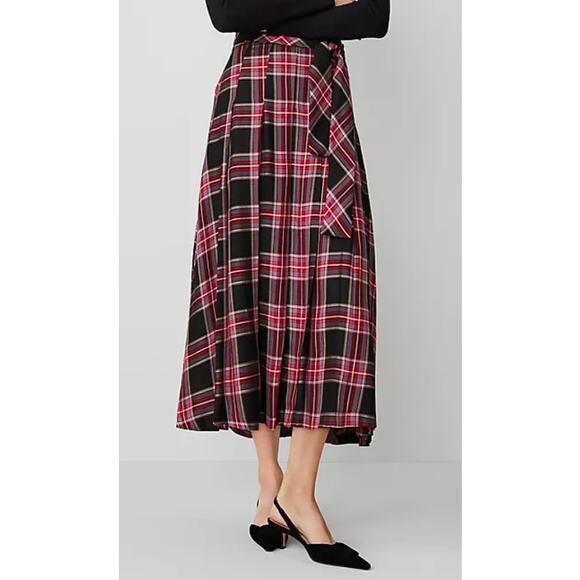 NWOT Ann Taylor pleated tie waist midi skirt pink red black 6 Petite - Picture 3 of 4